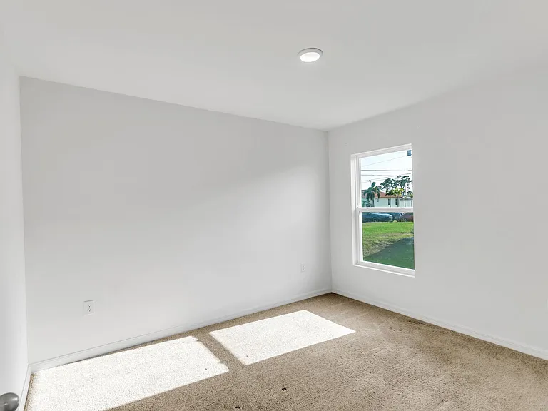 2313 NW 23rd Ter — Photo 15