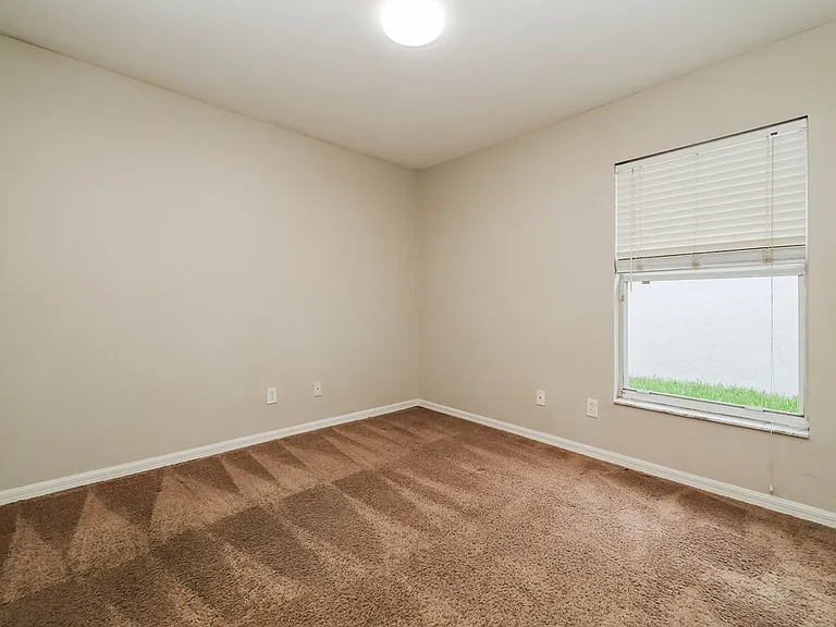 11008 Laurel Brook Ct — Photo 12