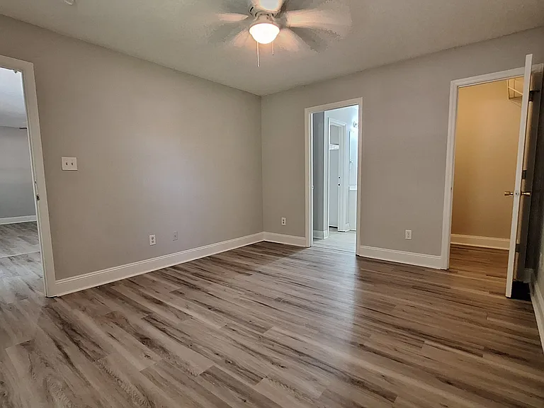 2811 Sparger Rd — Photo 26