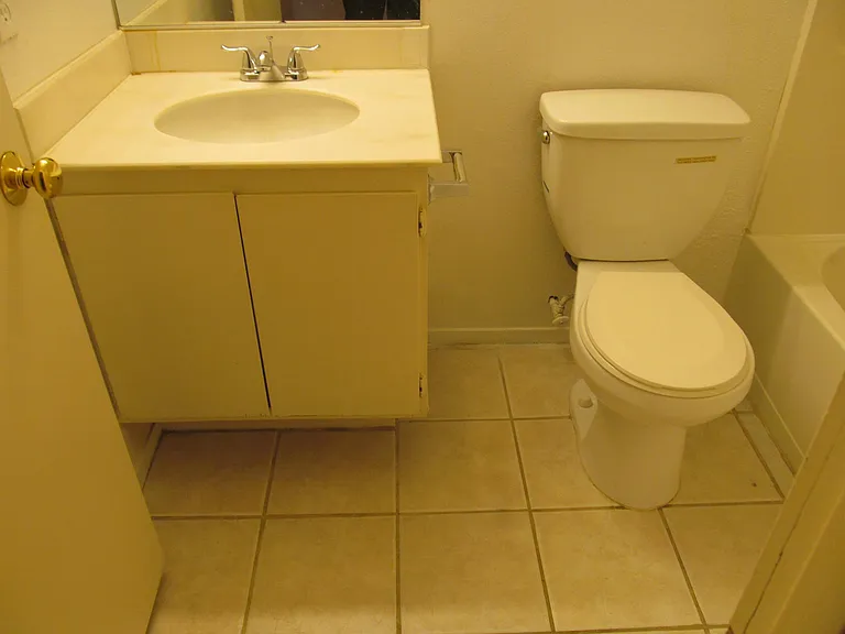 537 Longtree Ave — Photo 12