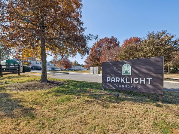 100 Madison Dr #1308