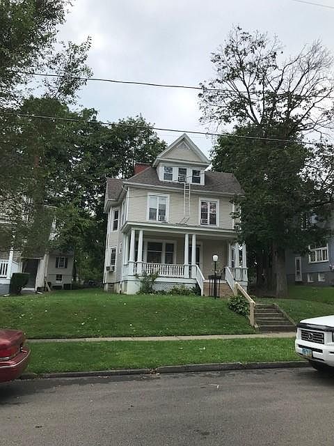 apt B, 2nd floor