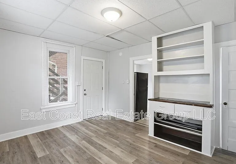 207 N Mulberry St — Photo 6