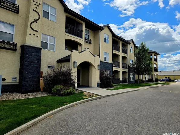UNIT 216-211 Ledingham STREET, Saskatoon, SK S7V 0C5