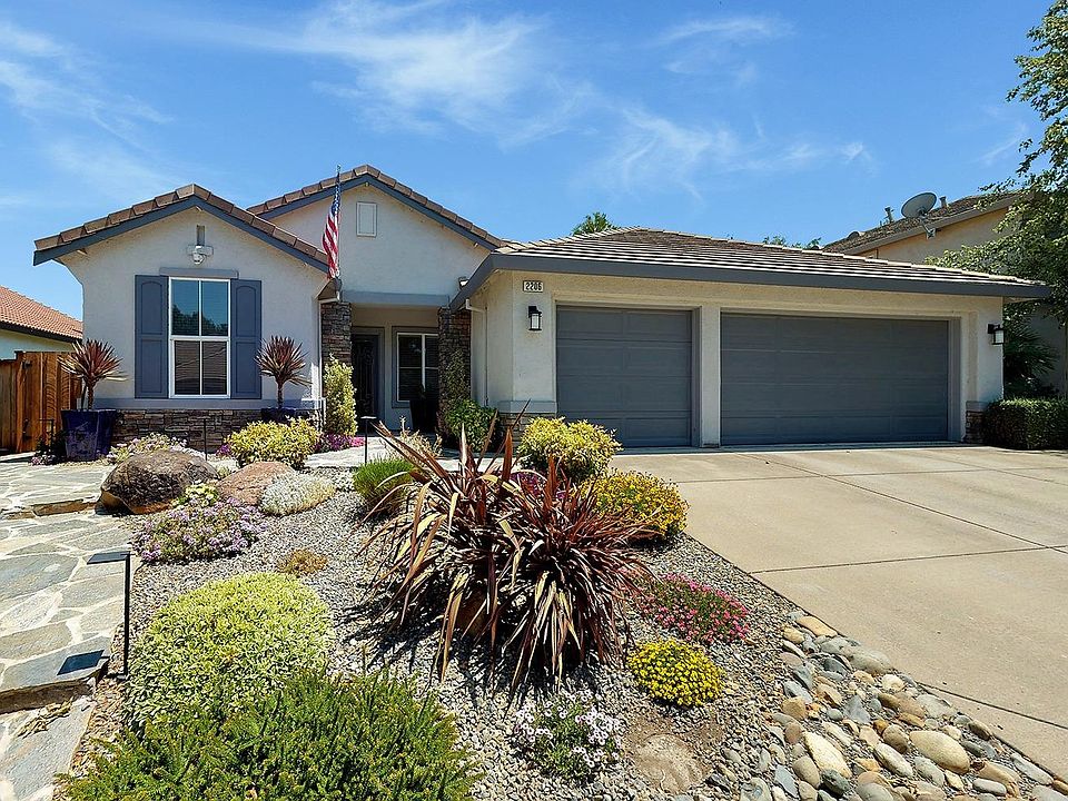 1st image of 2206 Shorebird Dr