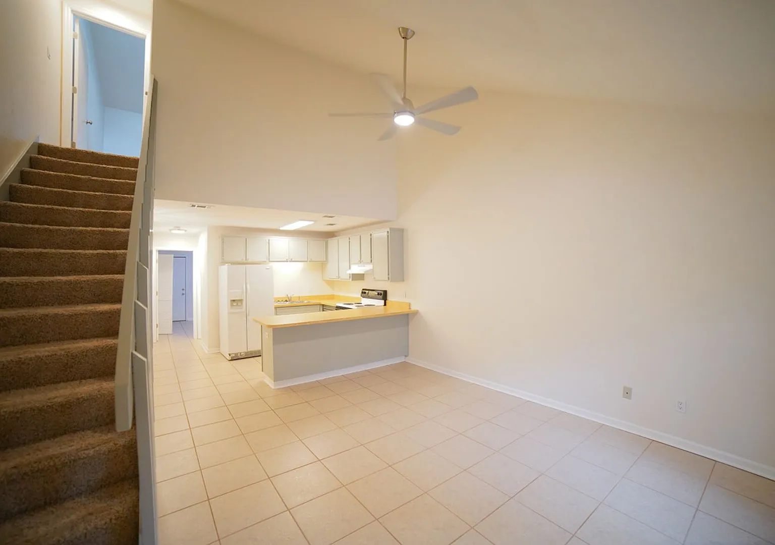 2 Bed / 2 Bath Near FSU — Photo 2