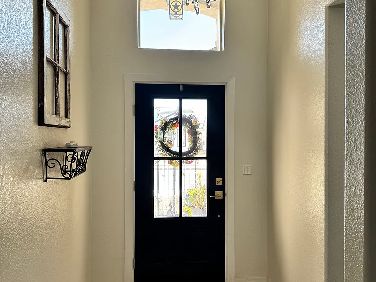 14953 Hill Ridge Ct — Photo 2