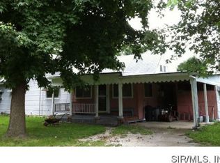 820 Trindle St, Greenville, IL
