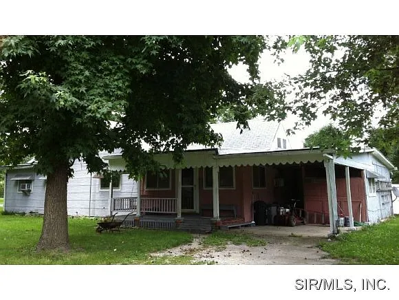 820 Trindle St photo 1