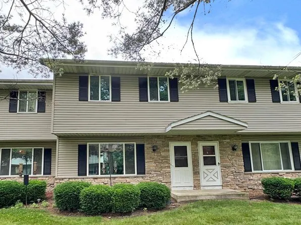 W163N11537 Windsor COURT #B, Germantown, WI 53022
