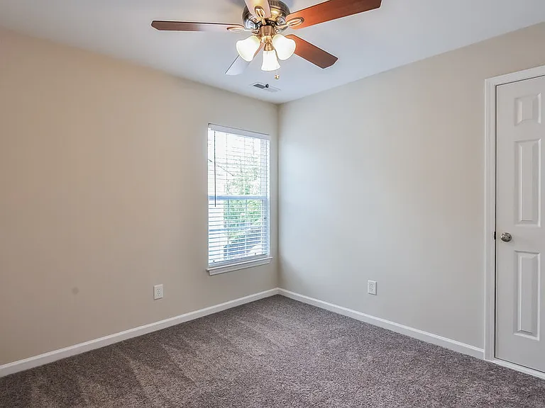 802 Shefford Town Dr — Photo 14