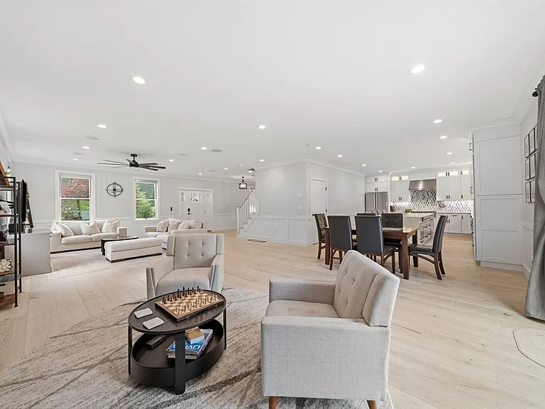 1 Lincoln Ct — Photo 8