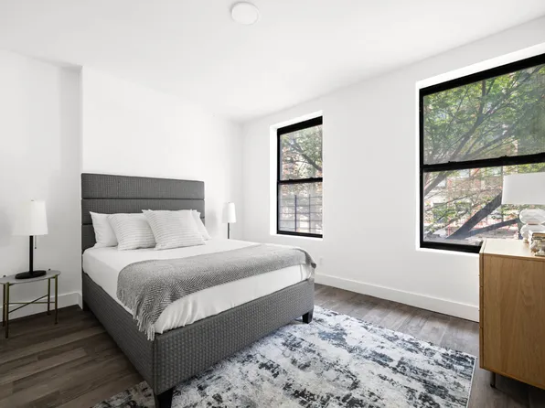 411 Manhattan Avenue 4 image 3 of 7