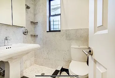 Rented by Living New York