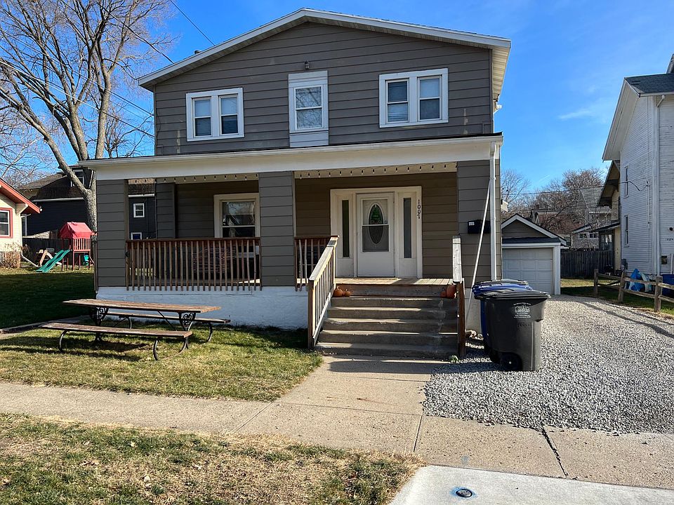 1st House