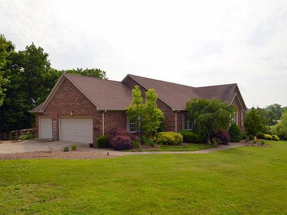 2nd image of 116 Avawam Dr