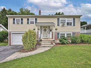 905 Lisburn Rd, Camp Hill, PA 17011