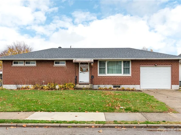 38 N Douglas Ave, Springfield, OH 45503