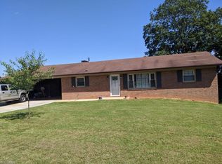 714 Ruritan Park Rd, North Wilkesboro, NC 28659