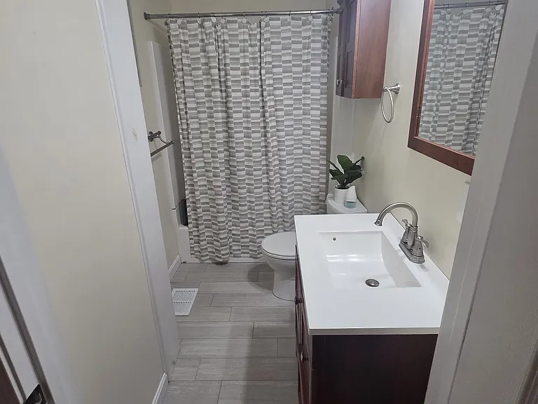 106 Exchange St — Photo 5