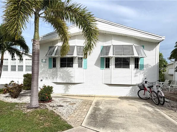4580 Slash Pine WAY E, ESTERO, FL 33928