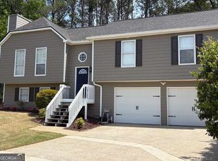 4166 New Towne Dr, Powder Springs, GA 30127