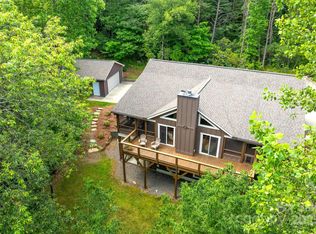 55 E Lake Dr, Fairview, NC 28730