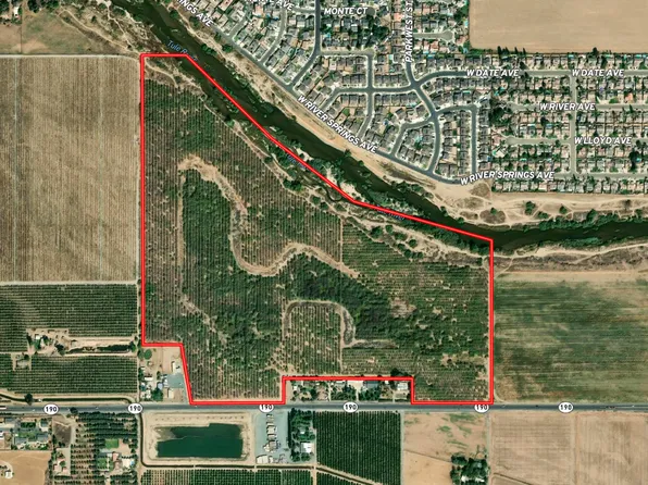 W Poplar Avenue, Porterville, CA 93257