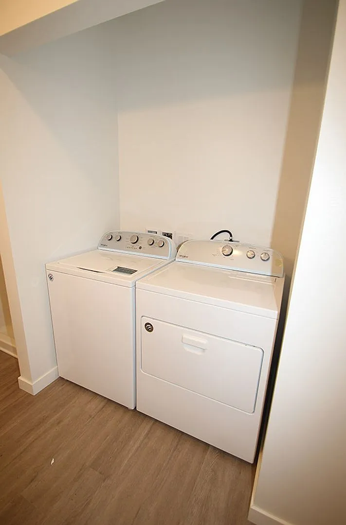 Union Apartments — Photo 4