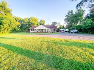2949 Hustleville Rd, Albertville, AL 35951
