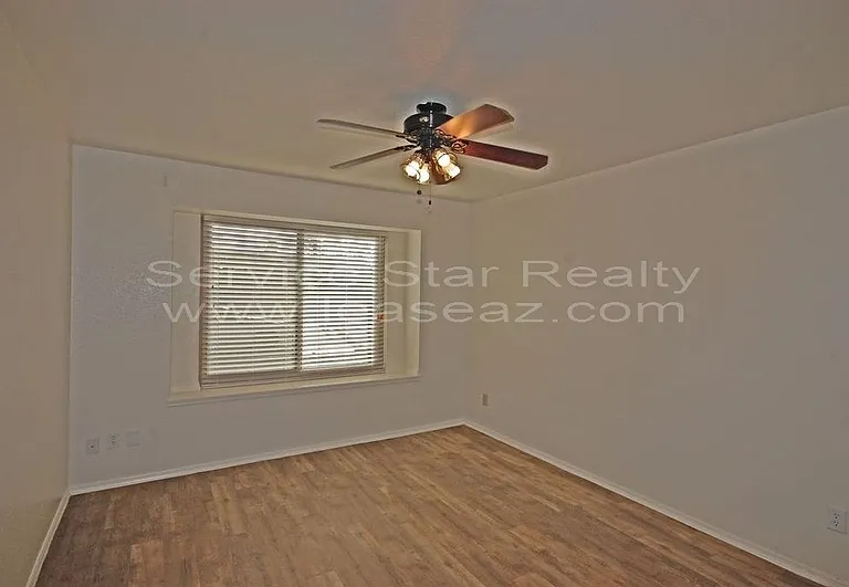 7247 S Alder Dr — Photo 9