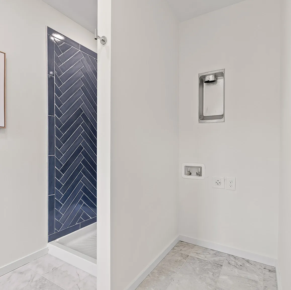 Happy Holler Townhomes | 113 E Oldham Unit 103 — Photo 3