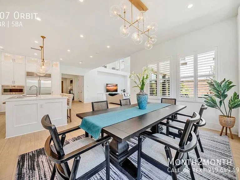 107 Orbit — Photo 14
