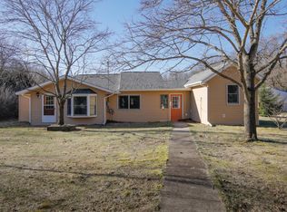 27415 60th Ave, Mattawan, MI 49071