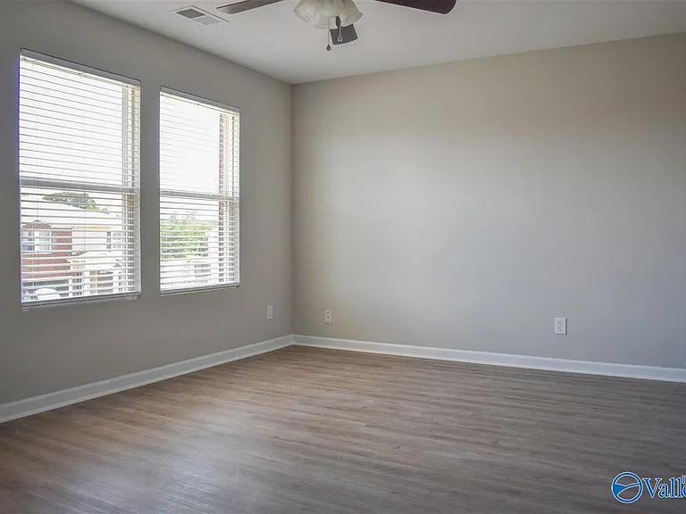 315 Kenneth Blvd NW — Photo 23