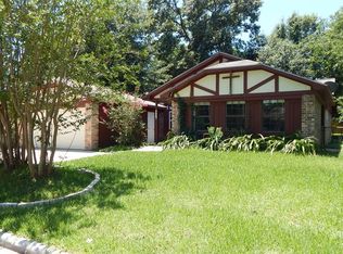 2407 N Thompson St, Conroe, TX 77303
