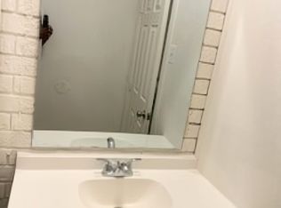 3315 Kabel Dr, New Orleans, LA 70131