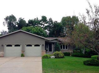1361 Creek Park Ln NE, Fridley, MN 55432