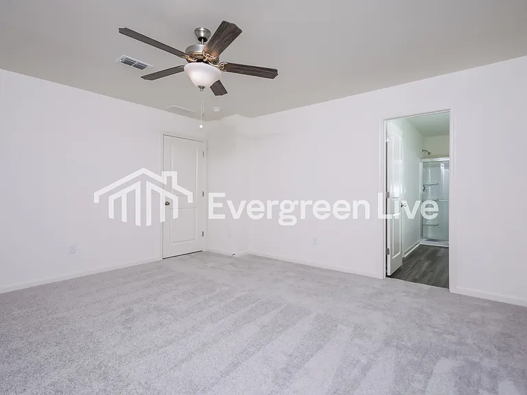 608 Berkeley Glen Rd — Photo 9