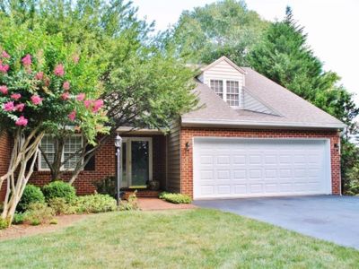 304 Fairwinds Ct, Forest, VA, 24551