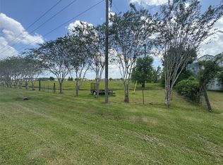 1202 County Road 49, Angleton, TX 77515