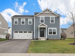 1823 Overview Cir, Antioch, IL 60002