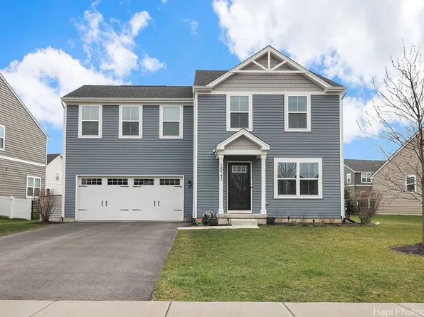 1823 Overview Cir, Antioch, IL 60002