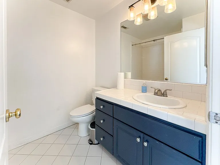 5720 S Glennie Ln #B — Photo 12