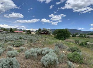 809 Salazar St, Taos, NM 87571