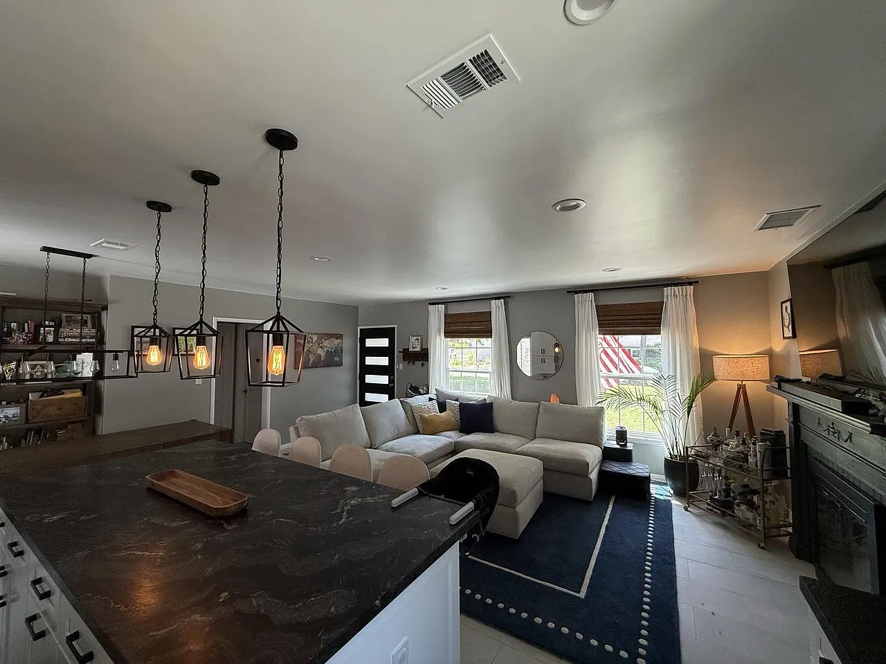 3 bed, 1531 sqft, $6,500 — Photo 4