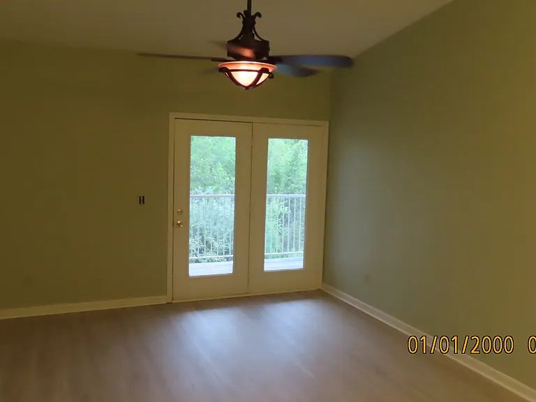 10559 Lynn Ln #12 — Photo 1