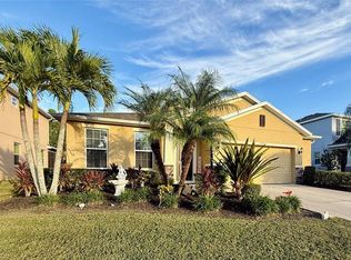 6121 35th Ct E, Bradenton, FL 34203