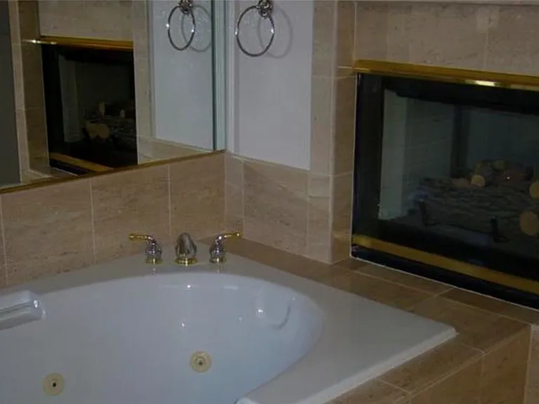 647 Florence Dr #- — Photo 6
