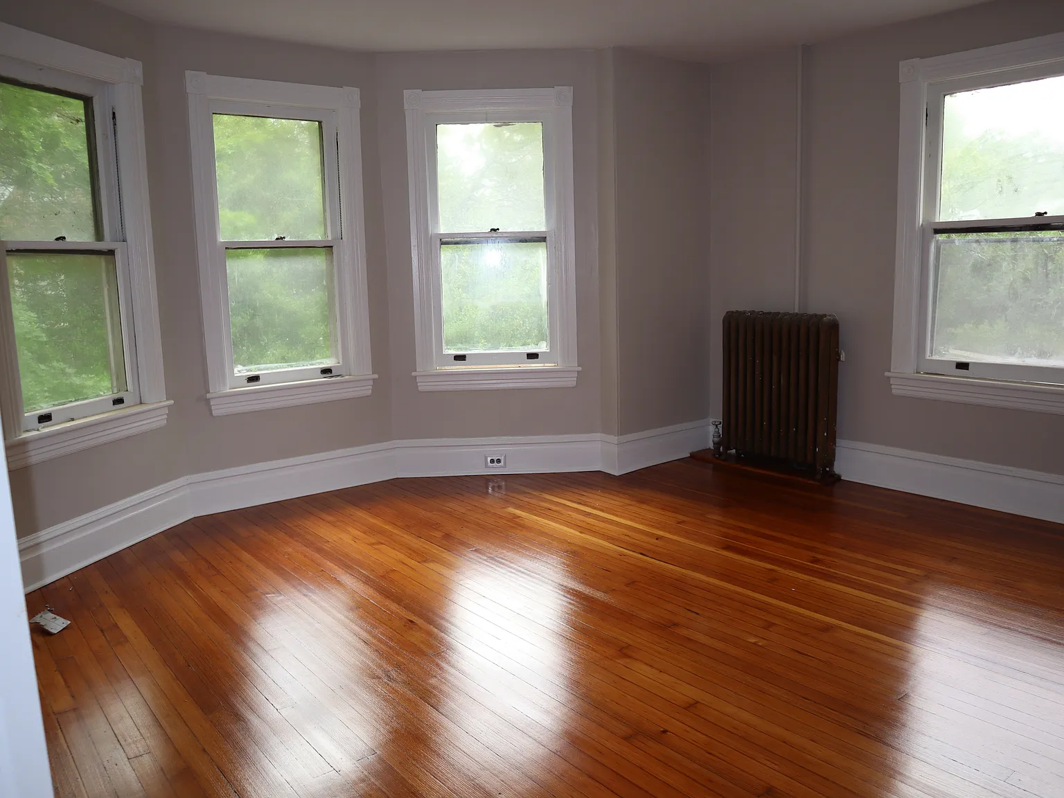 2 bed, $2,100 — Photo 2